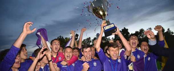 L’Ostiamare alza al cielo il trofeo! Ladispoli sconfitto per uno a zero